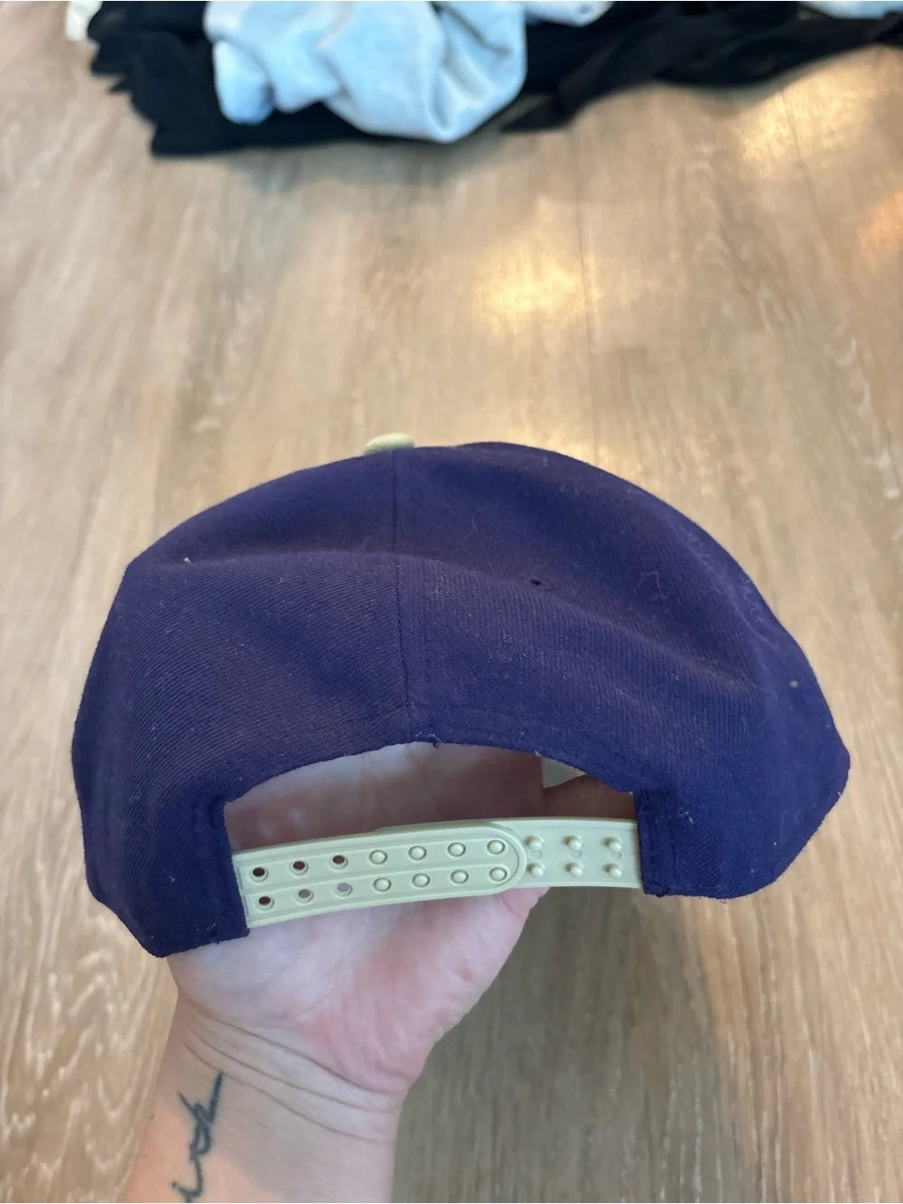 Dukes hat with jmu on the side